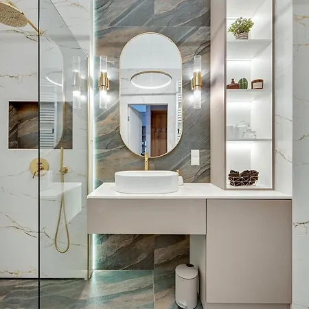 Grand - Brabank Premium W Centrum Gdanska *